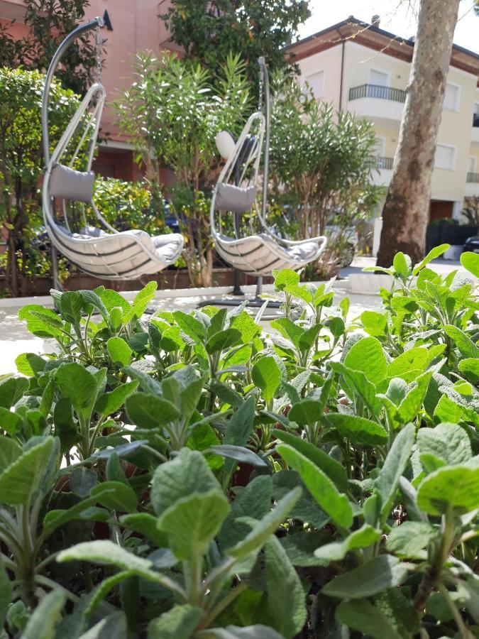 Hotel Cormoran Riccione Luaran gambar