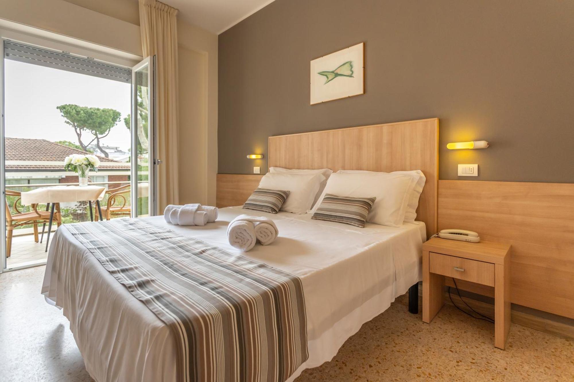 Hotel Cormoran Riccione Luaran gambar
