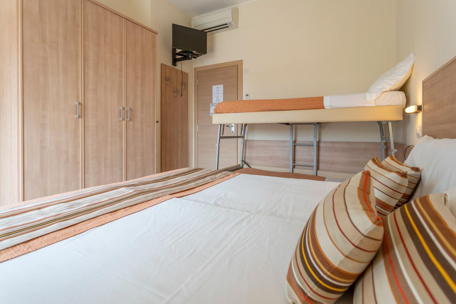 Hotel Cormoran Riccione Luaran gambar